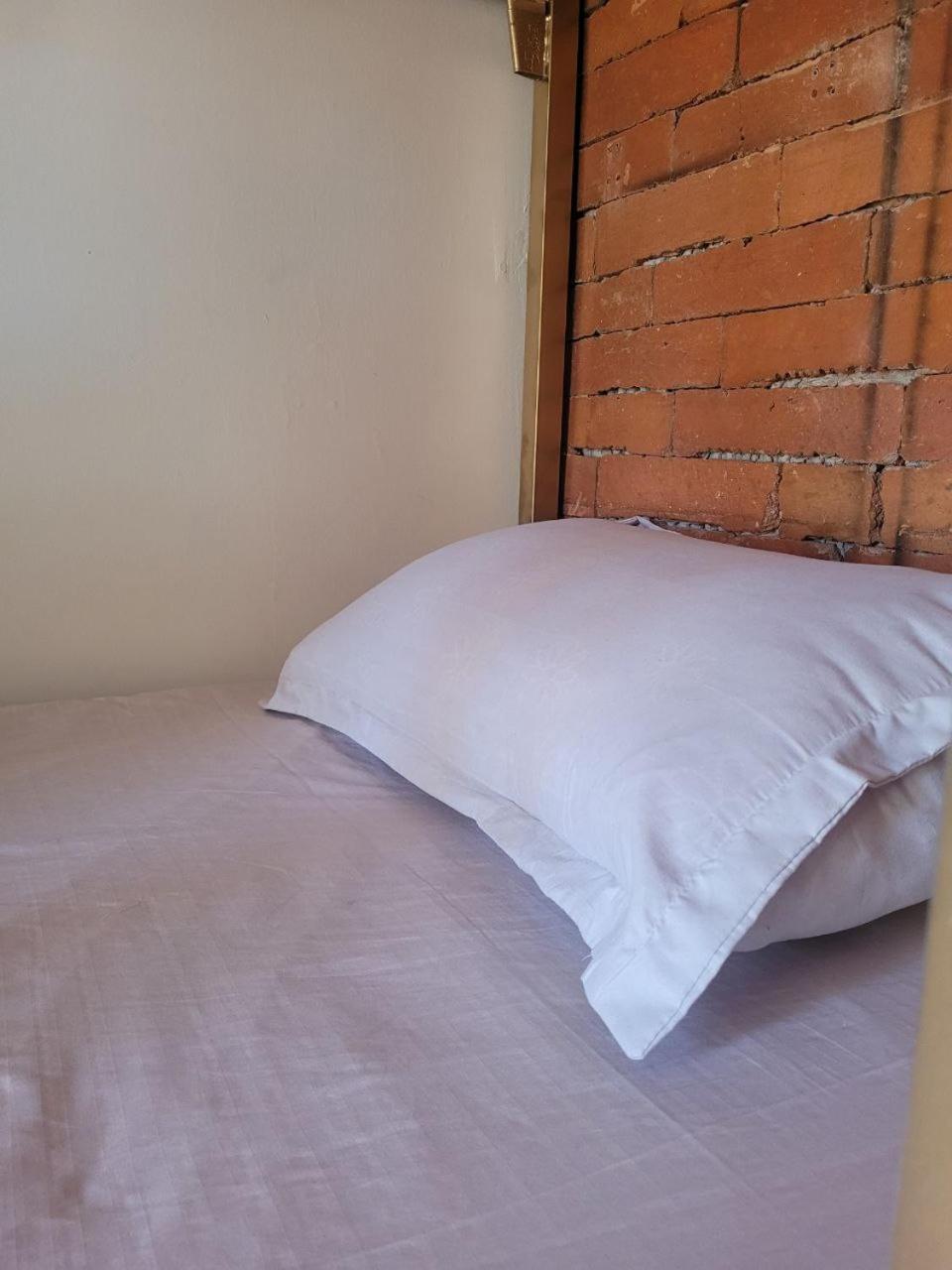 Friends Hostel Tiflis Dış mekan fotoğraf