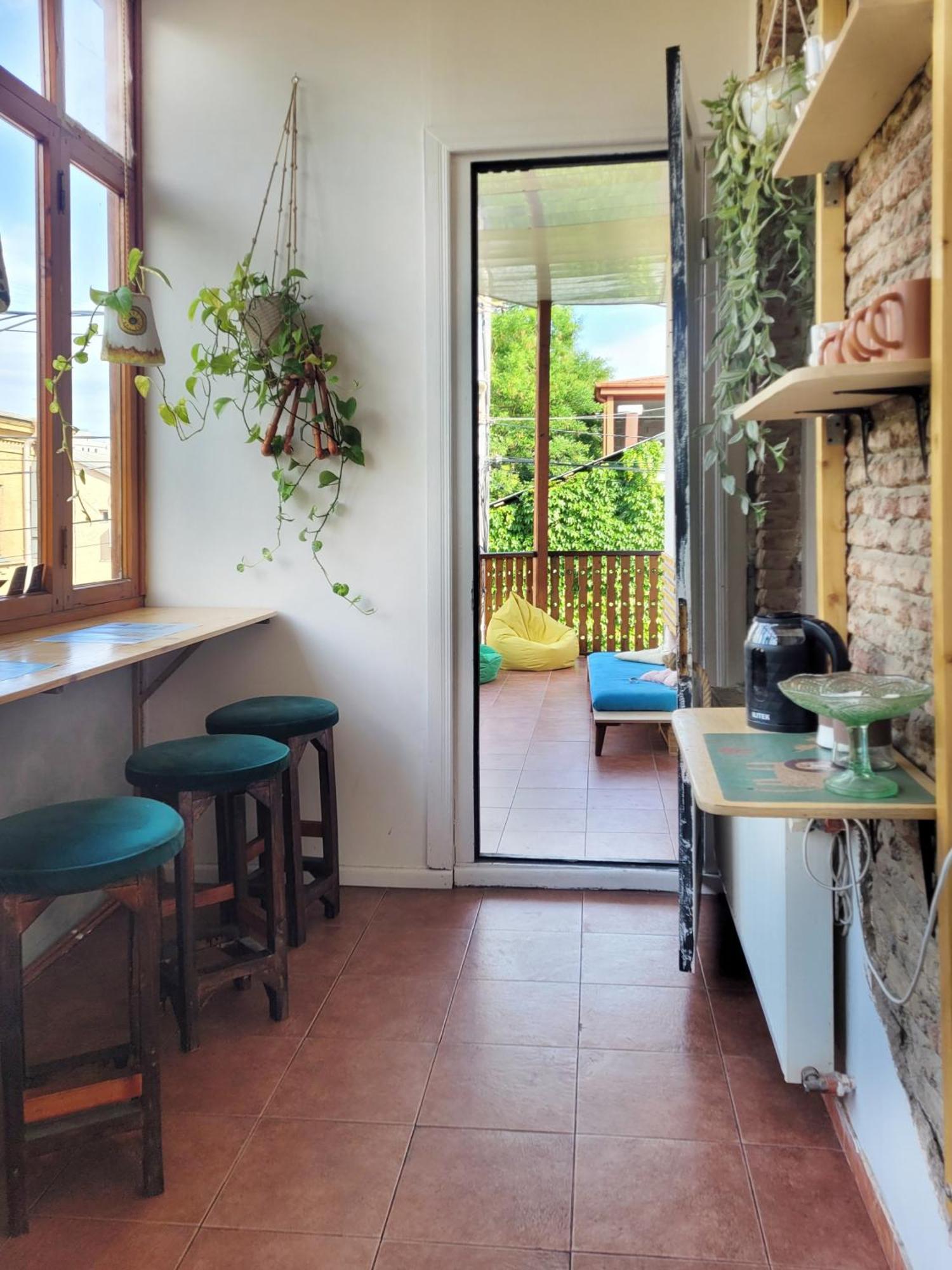 Friends Hostel Tiflis Dış mekan fotoğraf