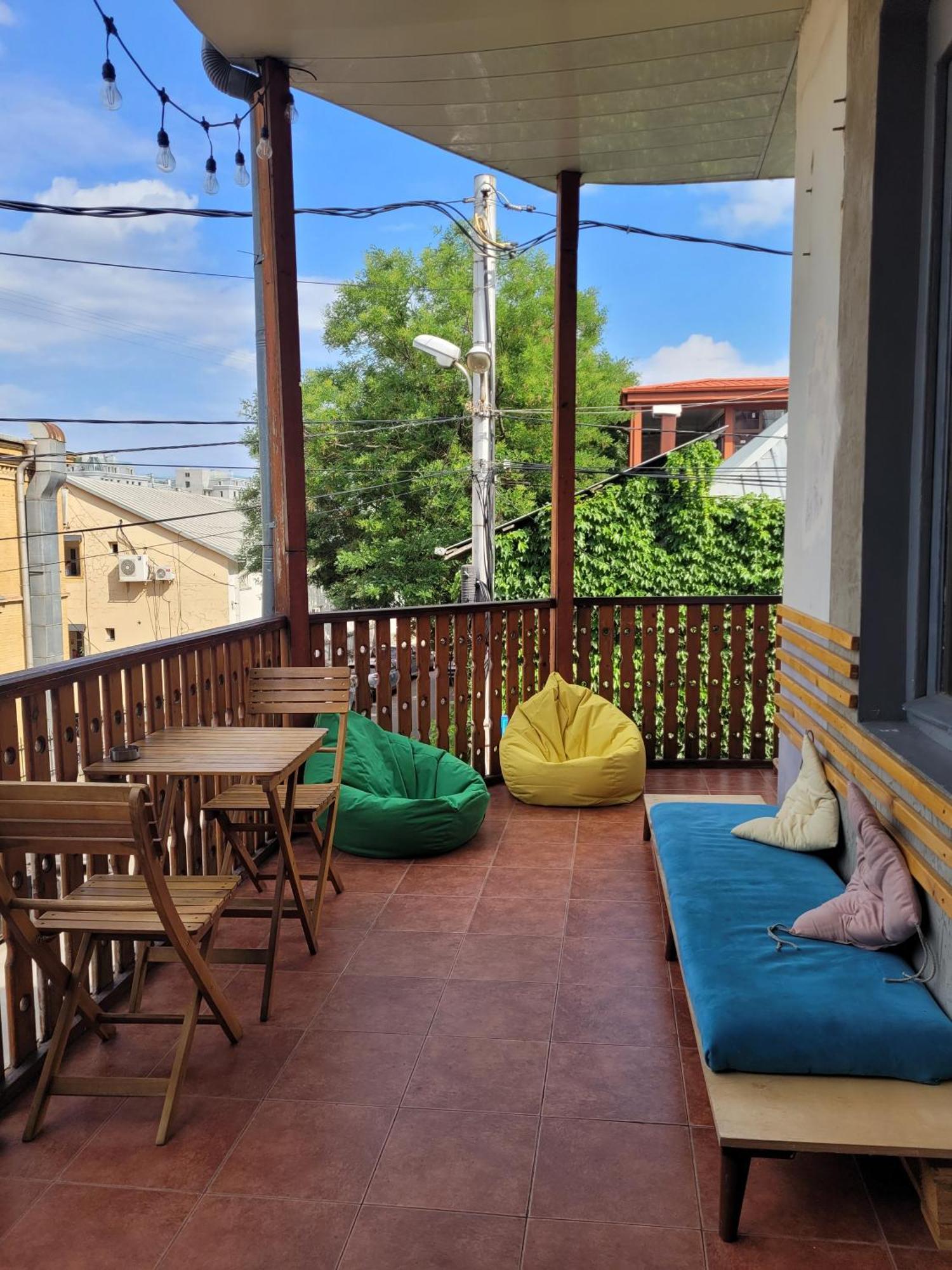 Friends Hostel Tiflis Dış mekan fotoğraf