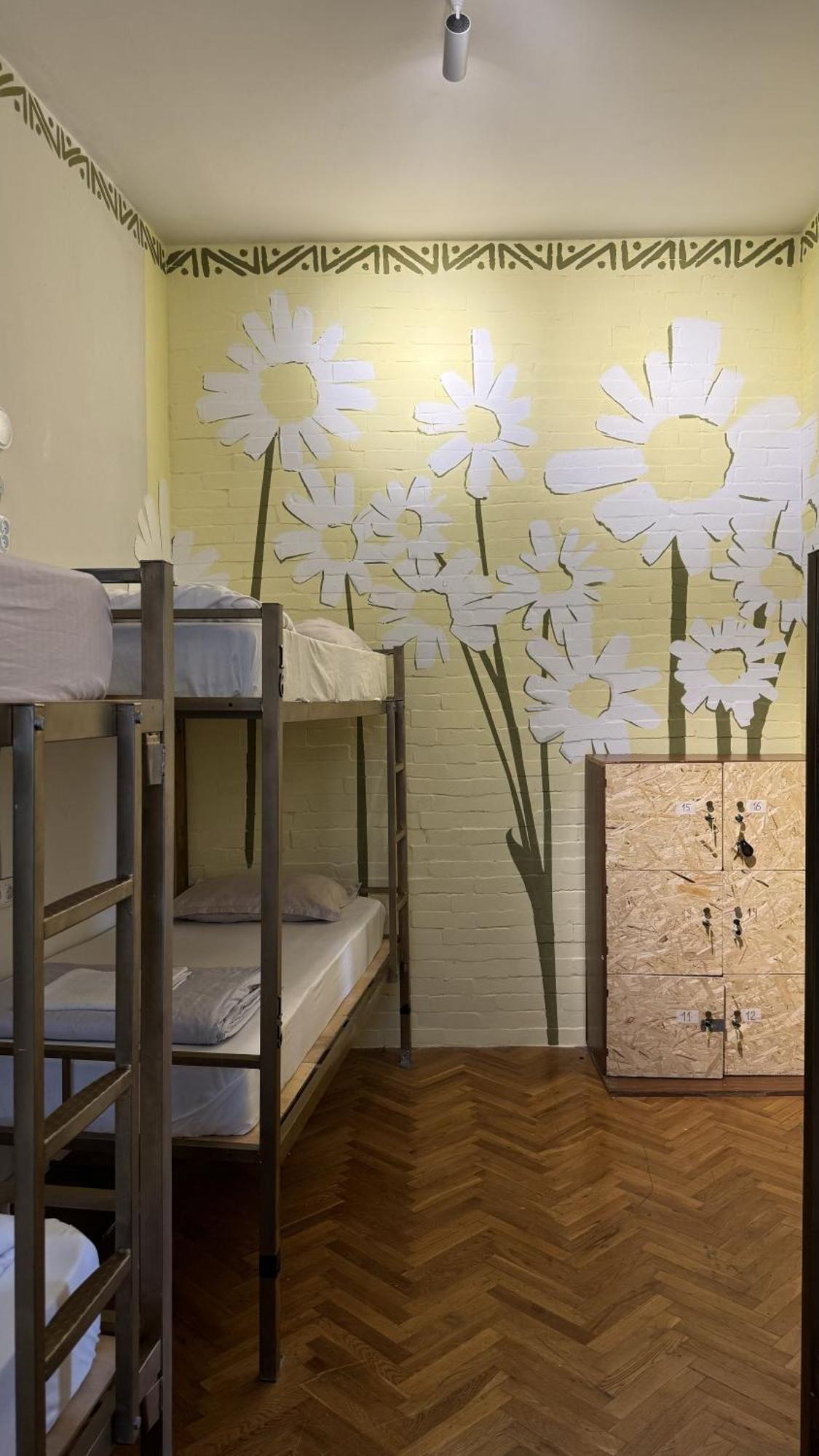 Friends Hostel Tiflis Dış mekan fotoğraf